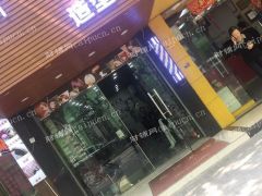 十字路口旺铺十万火急转让