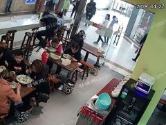  （个人）带轻餐饮照酒楼饭店小吃店转让H
