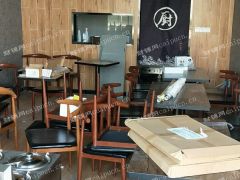 餐饮店转让，临港软件园门口，中介勿扰