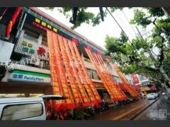 蒙山路沿街旺铺低价亏本出售带装修100万及设备