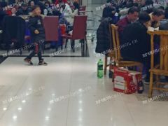 好的店面转让，可以餐饮，可以服装，超市最好的位置