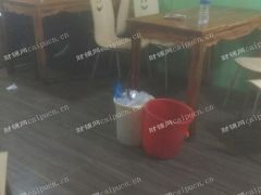 市口好，有执照，适合各种液态，地处美食一条街