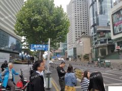  浦东八佰伴美食城出租