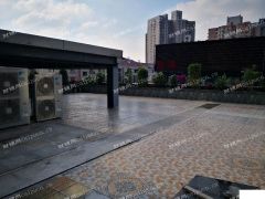 市中心临街别墅行商铺