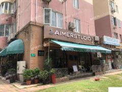 闵行七宝服装咖啡店，美甲美容店铺转让Y