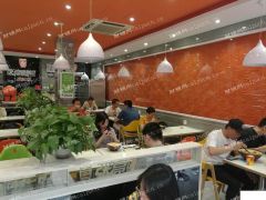 人民广场 160平 餐饮店转让