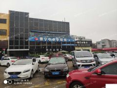 出租宝山友谊路带院子的写字楼